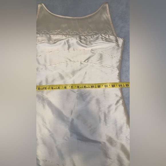 chi chi cream beaded boat neck “raw silk” look fitted midi dress size small 4 - Picture 6 of 8